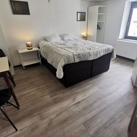 Chez Phil Hotel Robertville Kültér fotó