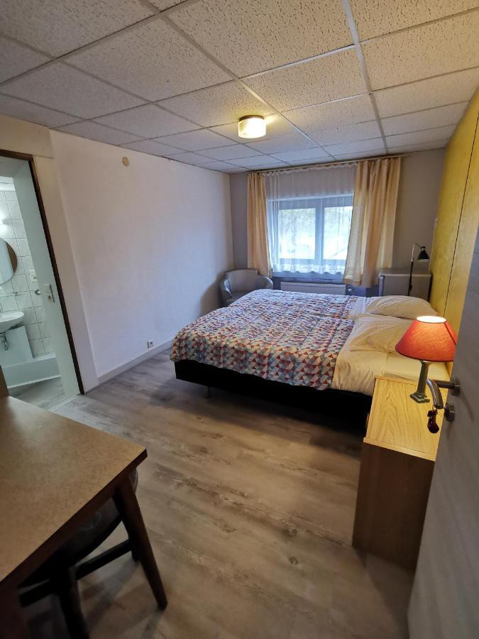 Chez Phil Hotel Robertville Kültér fotó